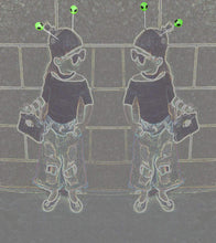 Load image into Gallery viewer, Glow in The Dark Alien Head Boppers - Set of 12 Fun Party Favors Alien Headband with Glow in The Dark Effect Silver